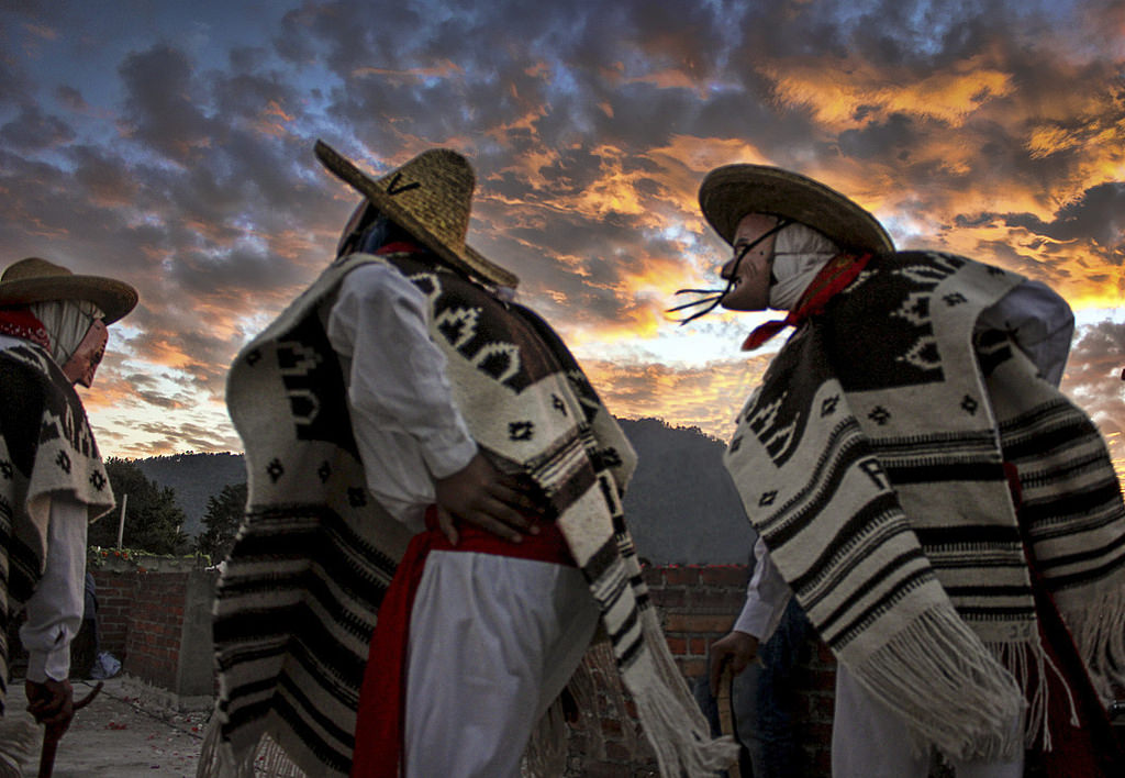 la josefinita. danza viejitos